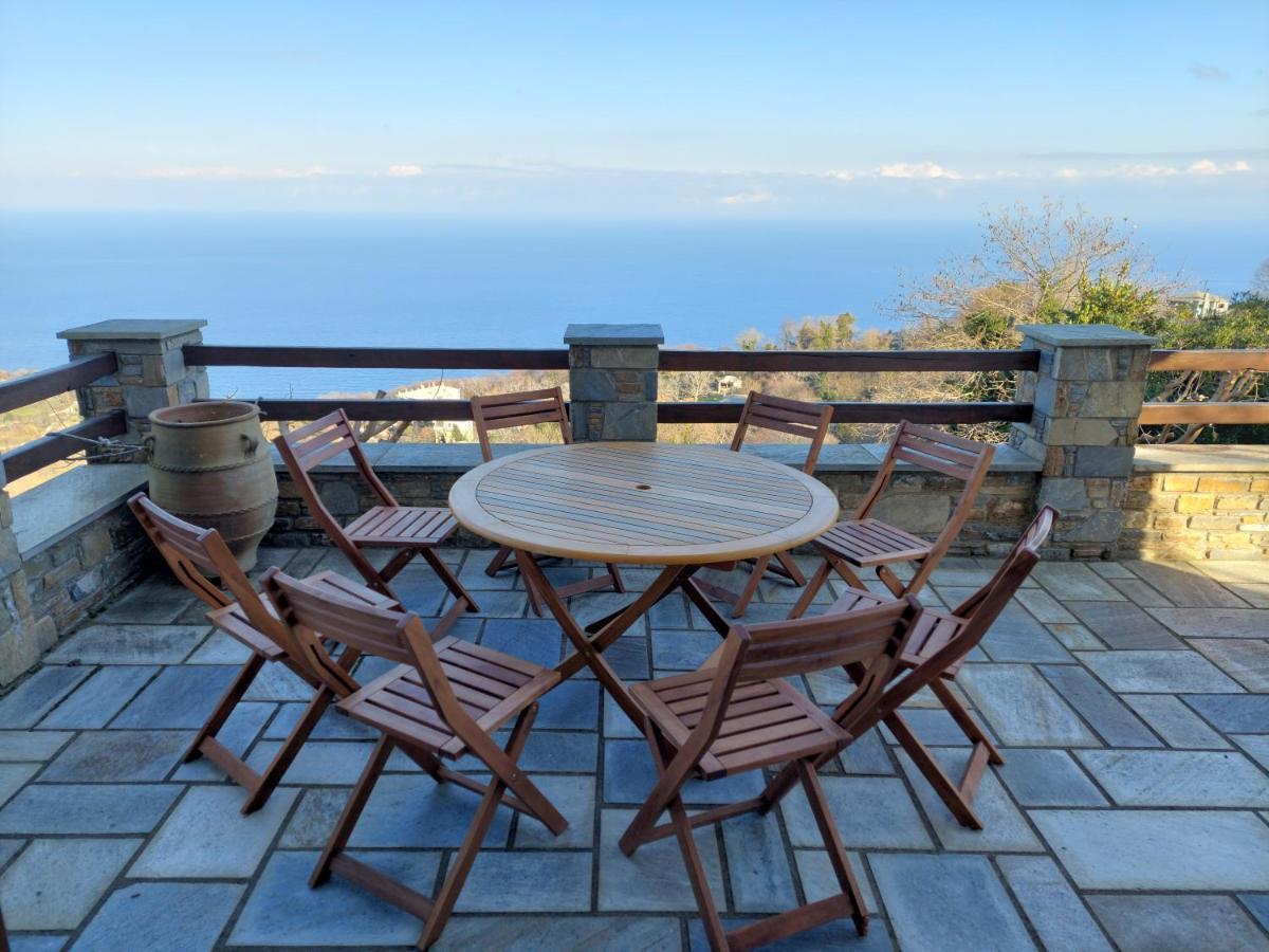 Θαλλώ Luxurious Villa Tsagarada Exteriör bild
